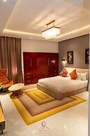 Sujimoto Apartment MacDonalds