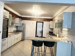 Chic and stylish 3 bedroom apartment