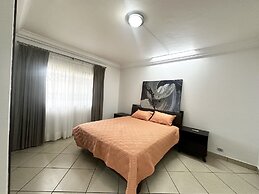 Chic and stylish 3 bedroom apartment