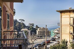 Una Palma a Camogli by Wonderful Italy