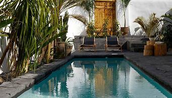 Arithera Villa in Santorini