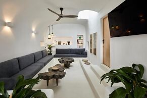 Arithera Villa in Santorini