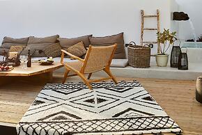 Arithera Villa in Santorini