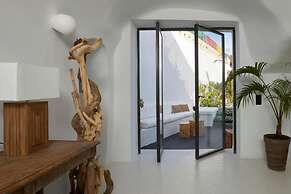 Arithera Villa in Santorini