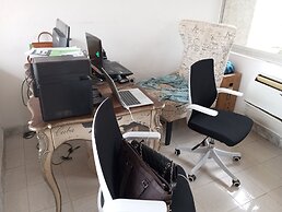 MacDonald Apartments A5