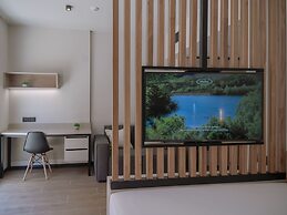 BLAU Student Housing & Language Academy