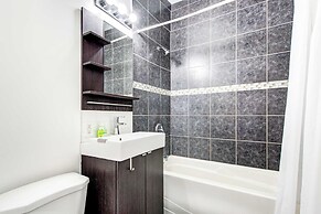 Chez Mont Royal Apartments