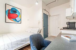 Chez Mont Royal Apartments