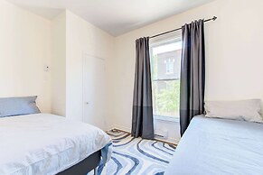 Chez Mont Royal Apartments