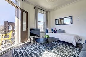 Chez Mont Royal Apartments