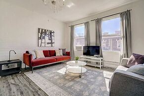 Chez Mont Royal Apartments