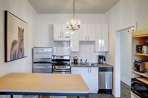 Chez Mont Royal Apartments