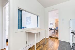 Chez Mont Royal Apartments