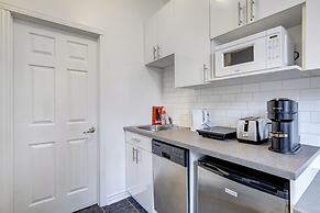 Chez Mont Royal Apartments