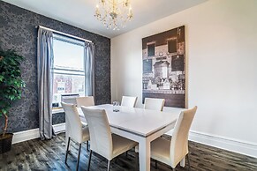 Chez Mont Royal Apartments