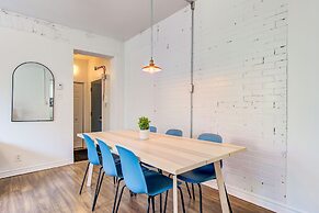 Chez Mont Royal Apartments