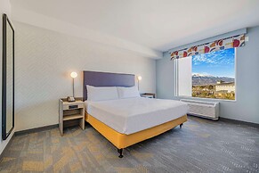 Home2 Suites By Hilton Colorado Springs Airport