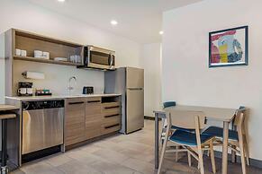 Home2 Suites By Hilton Colorado Springs Airport