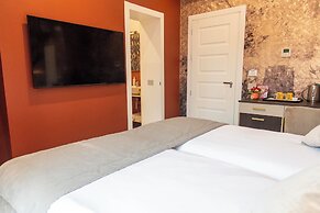 Adelaide Suite Dreams