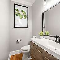 Private Resort - Lake Lanier Paradise