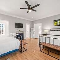 Private Resort - Lake Lanier Paradise