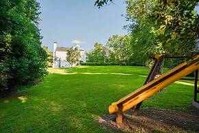 Private Resort - Lake Lanier Paradise