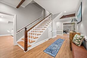 Private Resort - Lake Lanier Paradise