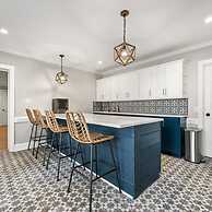 Private Resort - Lake Lanier Paradise