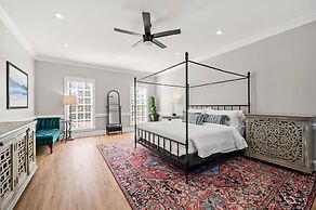 Private Resort - Lake Lanier Paradise