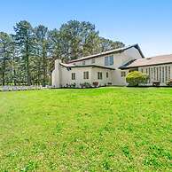 Mansion With Private Pool Bsktball Tennis Courts