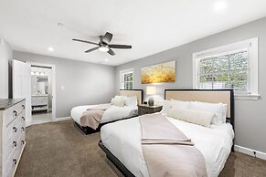 Mansion With Private Pool Bsktball Tennis Courts