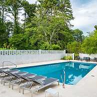 Mansion With Private Pool Bsktball Tennis Courts