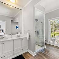 Mansion With Private Pool Bsktball Tennis Courts