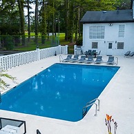 Mansion With Private Pool Bsktball Tennis Courts