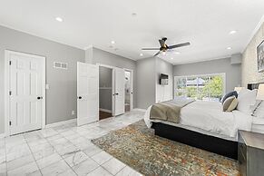 Mansion With Private Pool Bsktball Tennis Courts