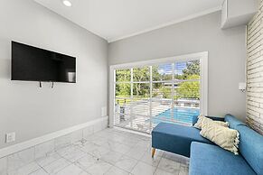 Mansion With Private Pool Bsktball Tennis Courts