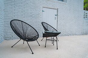 Mansion With Private Pool Bsktball Tennis Courts