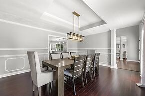 Mansion With Private Pool Bsktball Tennis Courts