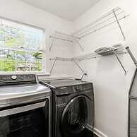 Mansion With Private Pool Bsktball Tennis Courts