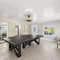 Mansion With Private Pool Bsktball Tennis Courts