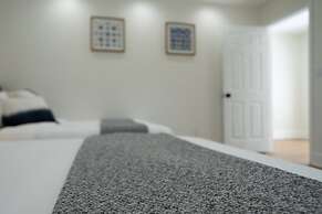 Beautifully Modern Cottage in Historic Norcross