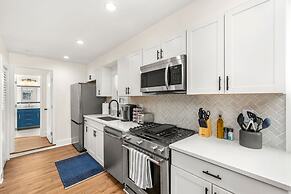 Beautifully Modern Cottage in Historic Norcross