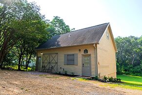 Peaceful Modern Historic Norcross Home