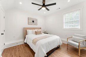 Peaceful Modern Historic Norcross Home