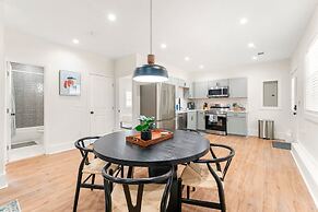 Peaceful Modern Historic Norcross Home