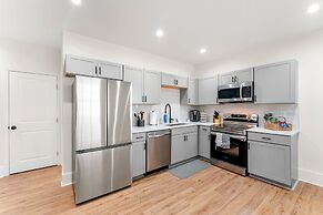 Peaceful Modern Historic Norcross Home