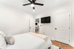 Peaceful Modern Historic Norcross Home