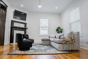 Beautiful Home Located In Historic Norcross