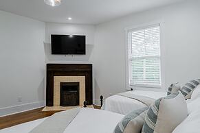 Beautiful Home Located In Historic Norcross