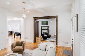 Beautiful Home Located In Historic Norcross